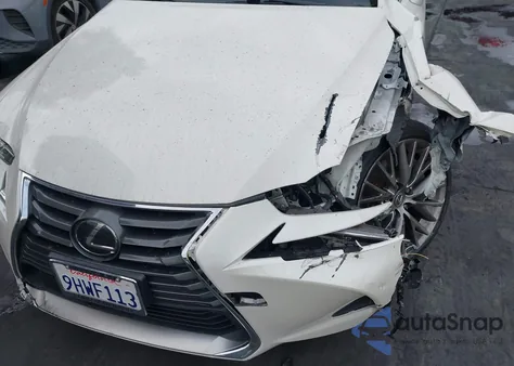 2018 Lexus Is 300 из США, поврежденный, VIN JTHBA1D21J5081570